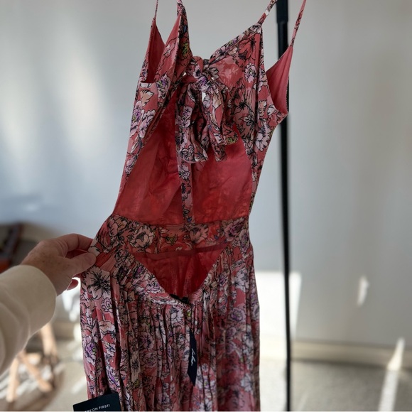 Ties With You Rose Pink Floral Print Tie-Back Midi Small - Picture 6 of 8